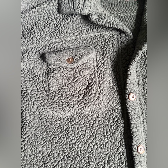 Fuzzy Jacket - Picture 2 of 5